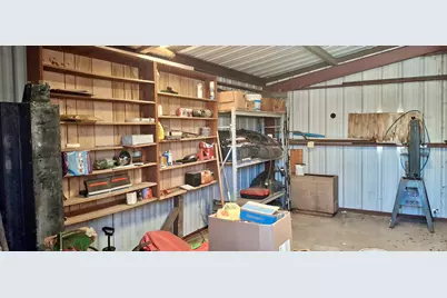 1201 W Market Street, Honey Grove, TX 75446 - Photo 14