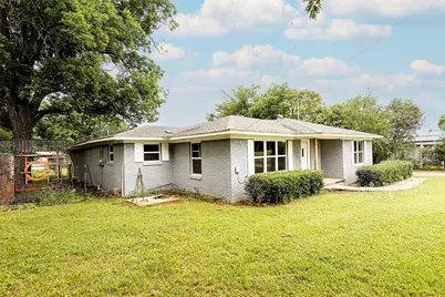 190 Trail Drive, Bowie, TX 76230 - Photo 6