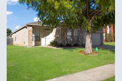 548 Linacre Drive, Fort Worth, TX 76036 - Photo 2