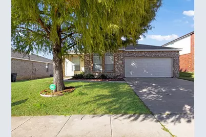 548 Linacre Drive, Fort Worth, TX 76036 - Photo 1