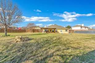 13448 Austin Stone Dr, Fort Worth, TX 76052 - Photo 38