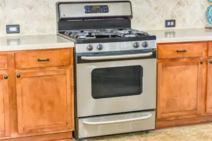 13448 Austin Stone Dr, Fort Worth, TX 76052 - Photo 18