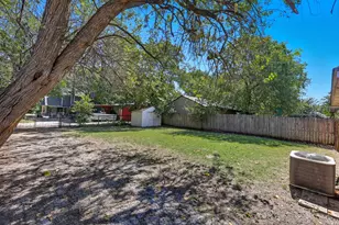 518 Leuty St, Justin, TX 76247 - Photo 22