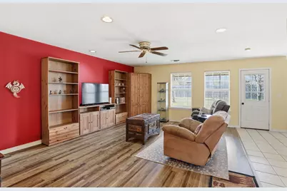 921 Calder Street, Howe, TX 75459 - Photo 4