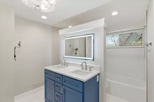 1140 Gloucester Ct S, Irving, TX 75062 - Photo 24