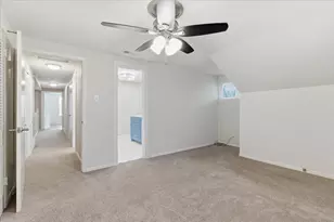 1140 Gloucester Ct S, Irving, TX 75062 - Photo 22