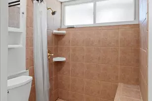 1140 Gloucester Ct S, Irving, TX 75062 - Photo 18