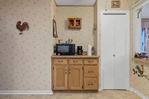 200 Brenda St, Waco, TX 76705 - Photo 8