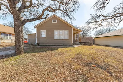 604 E Broadway Street, Stephenville, TX 76401 - Photo 1
