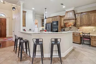 2221 Farrington Ln, Hurst, TX 76054 - Photo 10