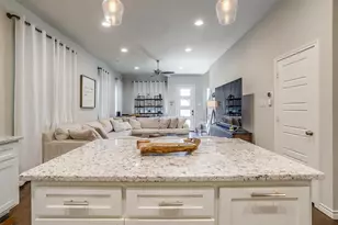 204 Wimberly St, Fort Worth, TX 76107 - Photo 16