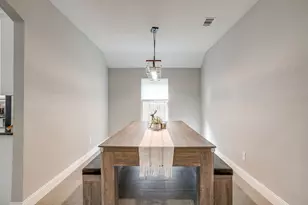 5617 Kilpatrick Ave, Fort Worth, TX 76107 - Photo 10