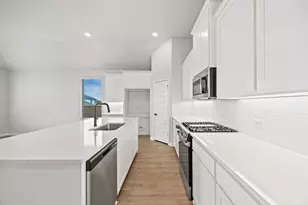 1507 Red Clover Ave, Van Alstyne, TX 75495 - Photo 4