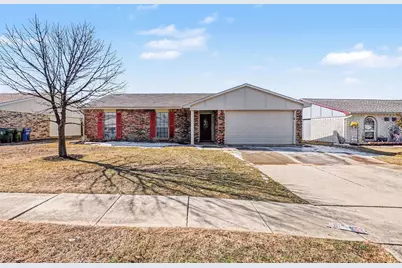 5549 Ragan Drive, The Colony, TX 75056 - Photo 1