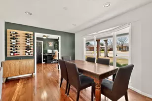 766 S Manus Dr, Dallas, TX 75224 - Photo 6