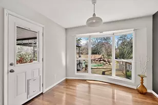 766 S Manus Dr, Dallas, TX 75224 - Photo 30