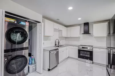 709 Dallas Street, Grand Prairie, TX 75051 - Photo 6