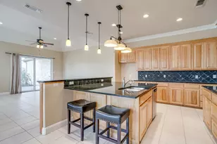 2414 Vineyard Dr, Granbury, TX 76048 - Photo 30