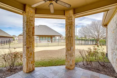 2414 Vineyard Drive, Granbury, TX 76048 - Photo 14