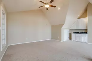 2414 Vineyard Dr, Granbury, TX 76048 - Photo 12