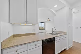 330 Las Colinas Blvd E, Irving, TX 75039 - Photo 10