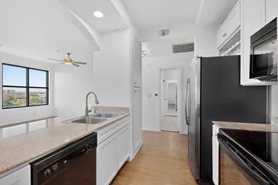 330 Las Colinas Boulevard E #1112, Irving, TX 75039 - Photo 8