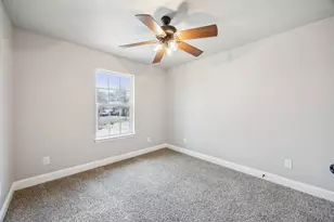 704 E Jefferson St, Waxahachie, TX 75165 - Photo 18