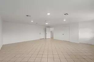 608 S Colorado St, Whitney, TX 76692 - Photo 16