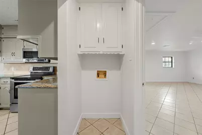 608 S Colorado Street, Whitney, TX 76692 - Photo 14