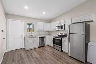 5413 Tin Top Hwy, Granbury, TX 76048 - Photo 8