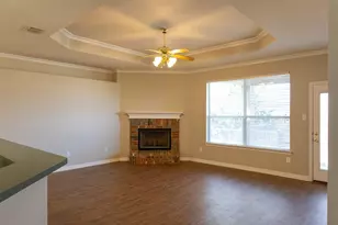 2222 Creek Side Dr, Weatherford, TX 76087 - Photo 6