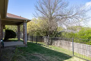 2222 Creek Side Dr, Weatherford, TX 76087 - Photo 24