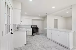 10833 Ruth Ann Dr, Dallas, TX 75228 - Photo 6