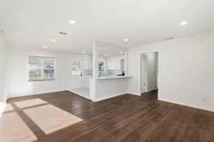 10833 Ruth Ann Dr, Dallas, TX 75228 - Photo 2