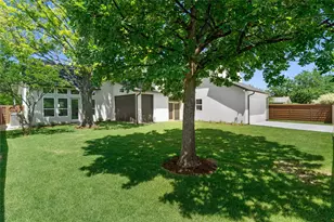 10930 Beauty Ln, Dallas, TX 75229 - Photo 36