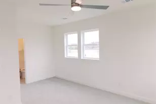 10930 Beauty Ln, Dallas, TX 75229 - Photo 16