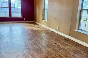 367 5th St, Deport, TX 75435 - Photo 2