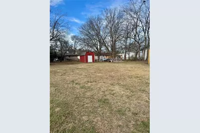 367 5th Street, Deport, TX 75435 - Photo 14