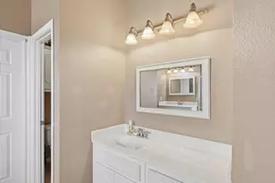 11200 Whispering Brook Ln, Fort Worth, TX 76140 - Photo 18