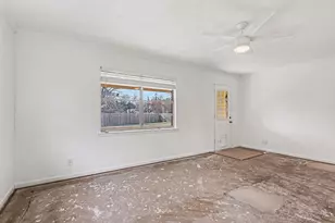 1705 Charlottsville Dr, Ennis, TX 75119 - Photo 26