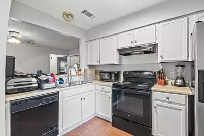 1402 S Carrier Parkway #310, Grand Prairie, TX 75051 - Photo 14