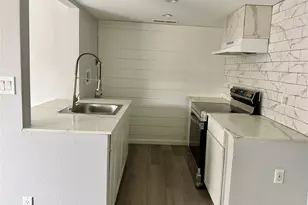 12818 Midway Rd, Dallas, TX 75244 - Photo 6