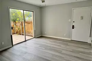 12818 Midway Rd, Dallas, TX 75244 - Photo 2