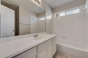 8300 Charleston St, Irving, TX 75063 - Photo 16