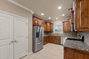 104 Blake St, Mabank, TX 75147 - Photo 6