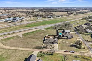 104 Blake St, Mabank, TX 75147 - Photo 2