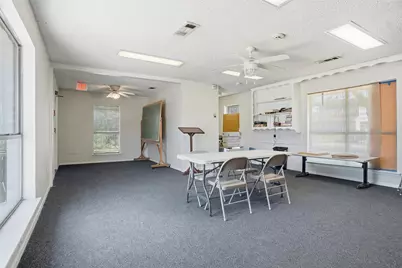 2105 W Shady Grove Road, Irving, TX 75060 - Photo 22