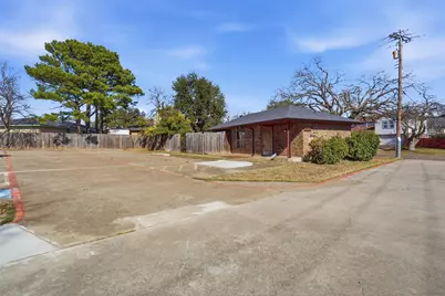 2105 W Shady Grove Road, Irving, TX 75060 - Photo 4