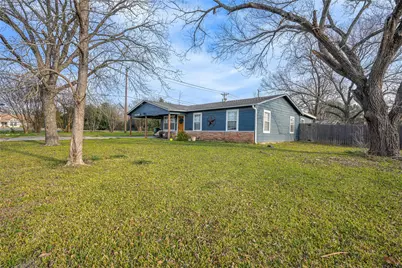 200 W Greenbriar Street, Robinson, TX 76706 - Photo 2