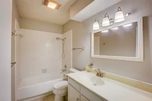 2717 Lucas Dr, Arlington, TX 76015 - Photo 26